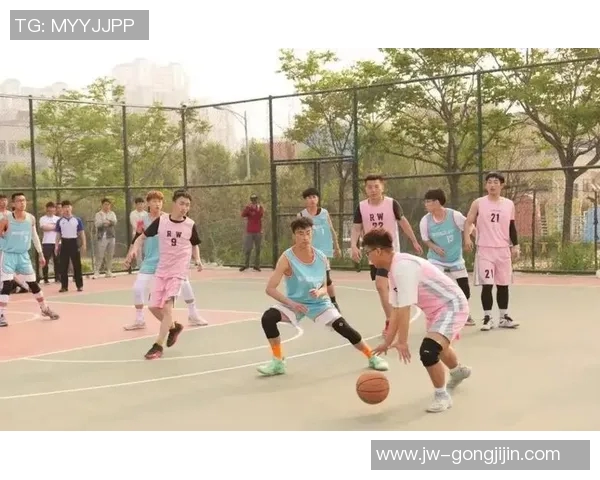 篮球明星青春岁月的珍贵瞬间回顾与成长历程分享